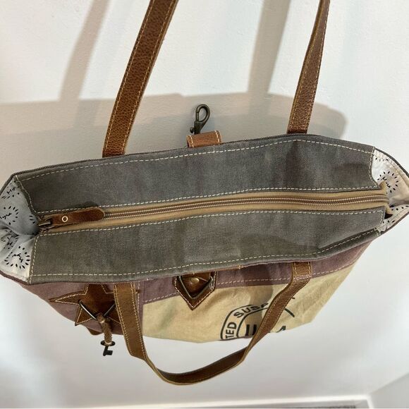 Myra Bag Undulate Tote Bag - Picture 13 of 16